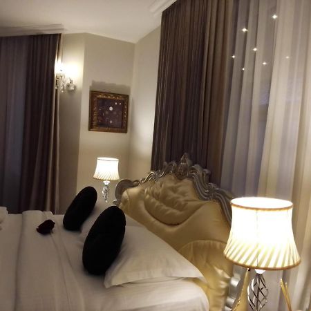 Casa Maria Roses 호텔 Rîşnov 외부 사진